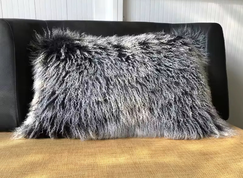 Real Mongolian Lamb Fur Luxury Livingroom decor In Black Frost